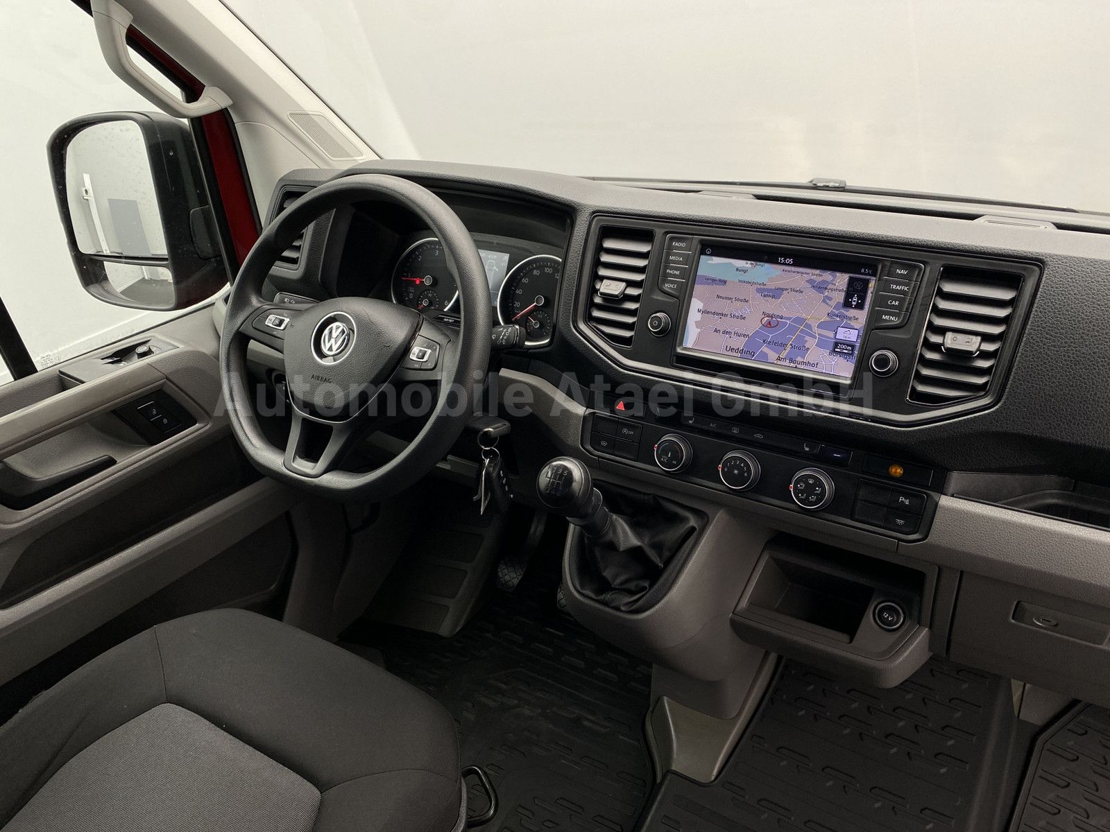 Fahrzeugabbildung Volkswagen Crafter 35 TDI *9-SITZE* NAVI+STANDHZG. (9746)