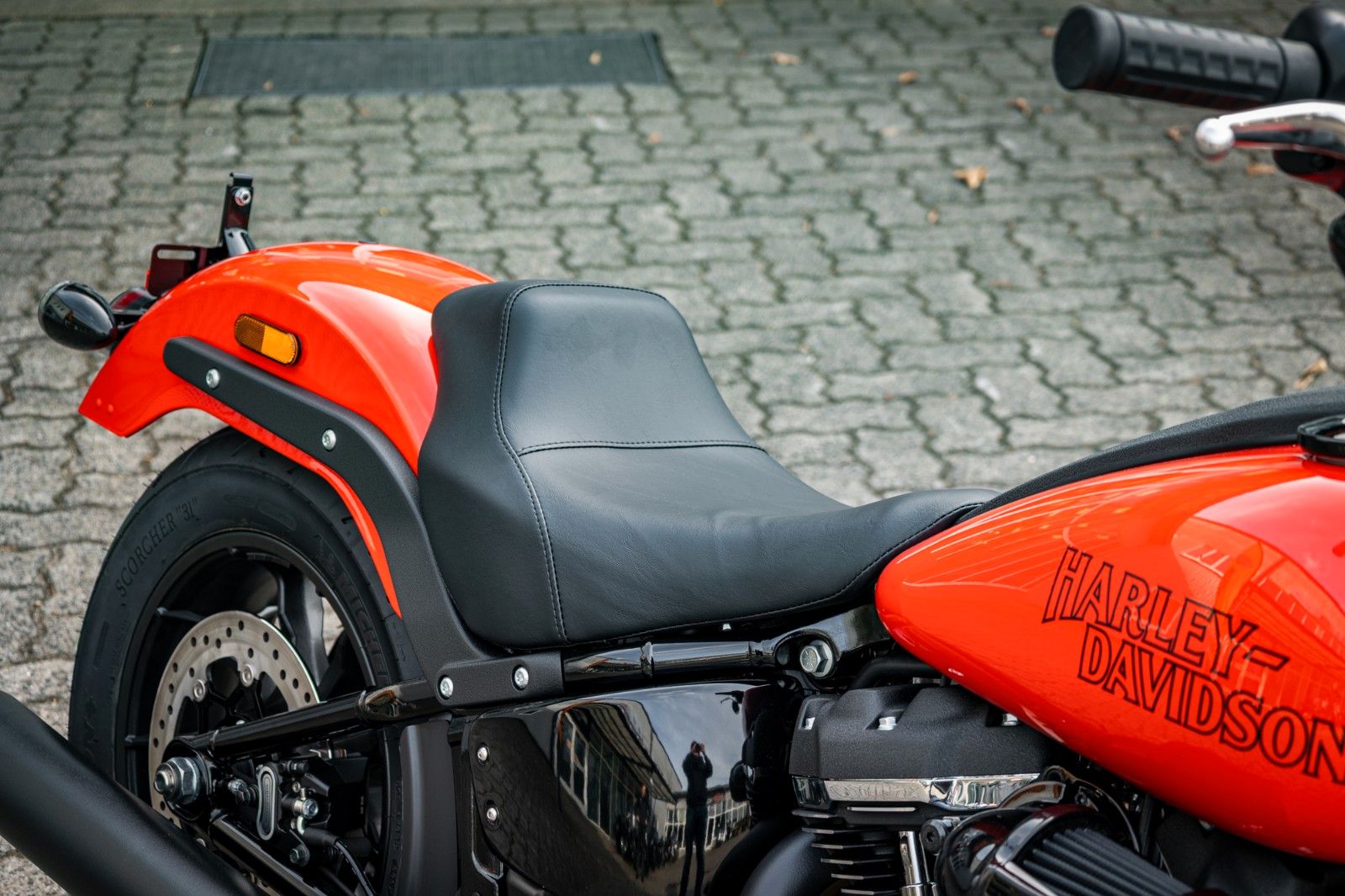 Fahrzeugabbildung Harley-Davidson FXLRS LOW RIDER S 117 MY26