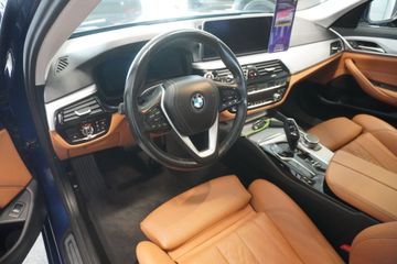 BMW 520 - 7