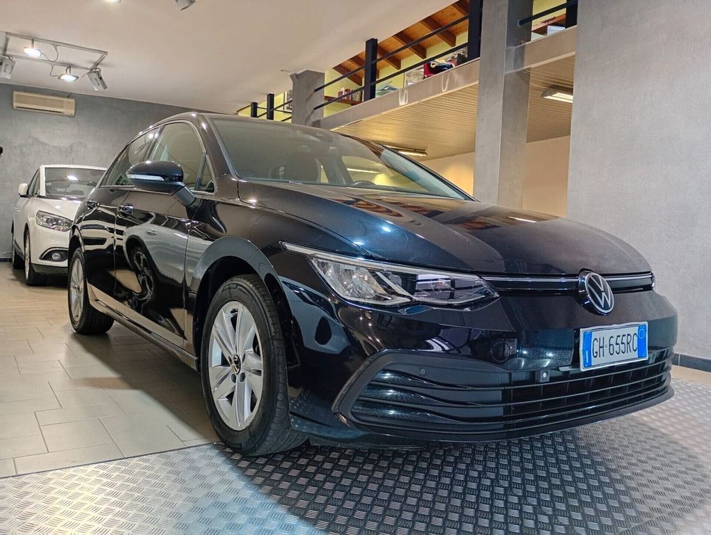 Image of Volkswagen Golf