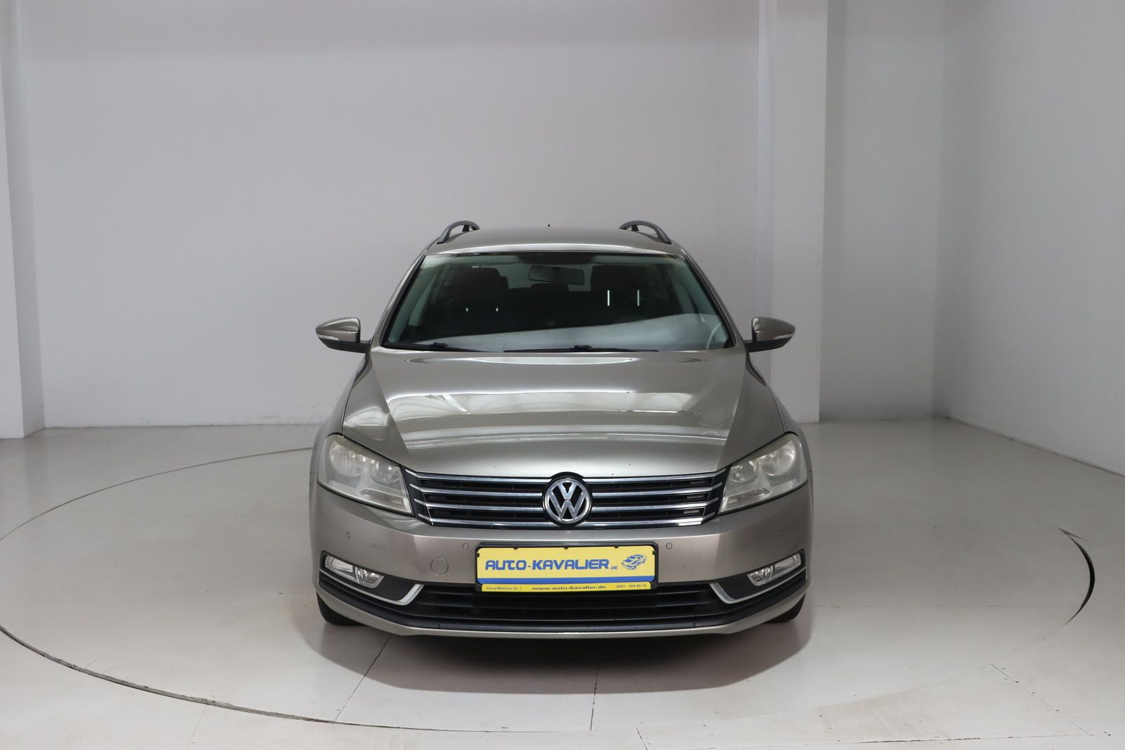 Fahrzeugabbildung Volkswagen Passat 1.4 TSI Trendline Variant  * Sitzhzg. PDC