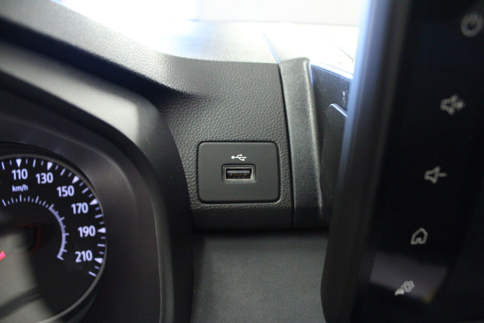 Fahrzeugabbildung Dacia Jogger Eco-G 100 Extreme+ 7-Sitzer