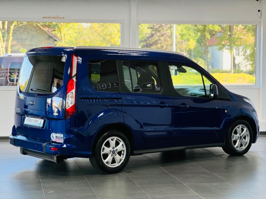 Ford Tourneo