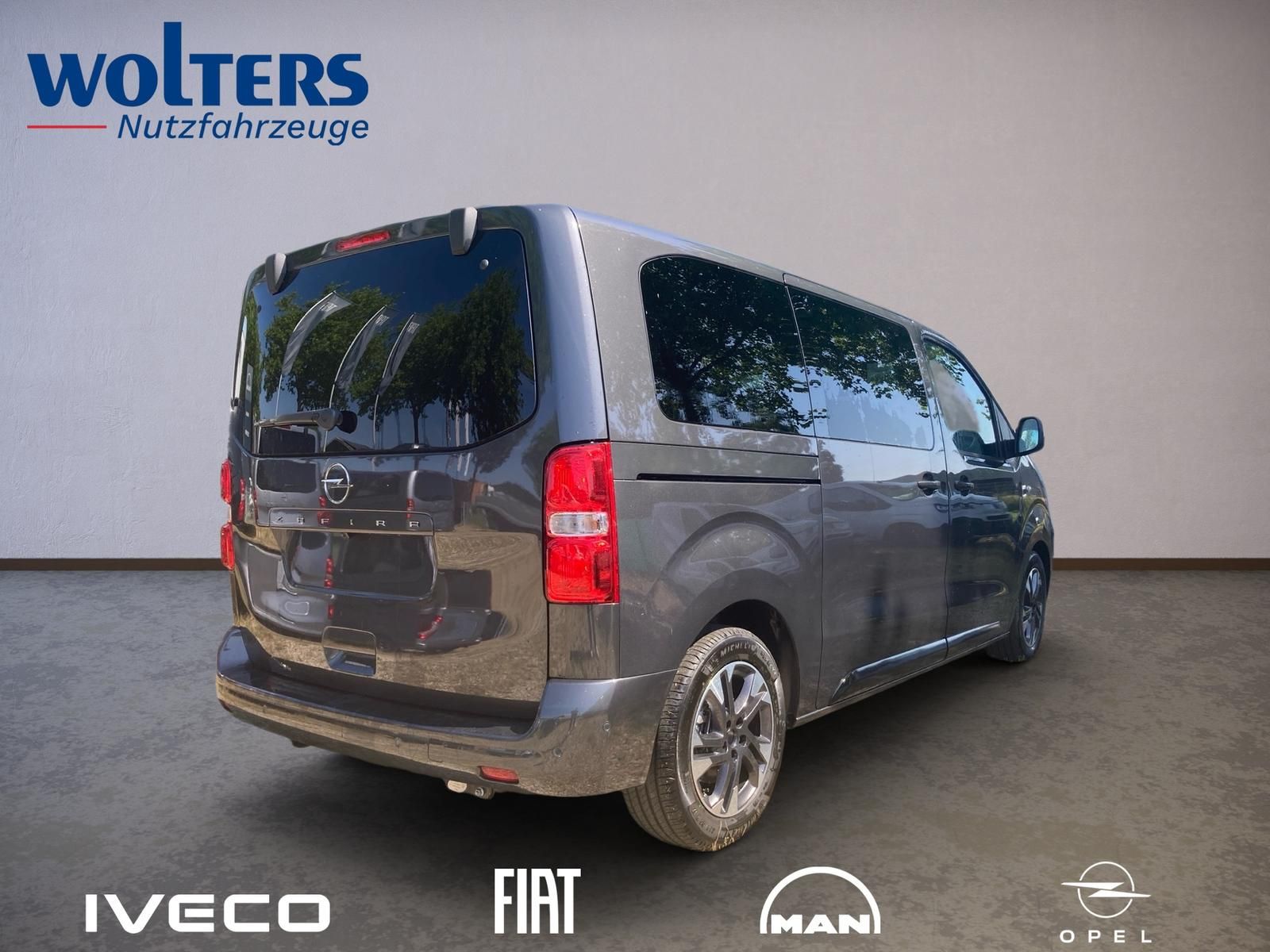 Fahrzeugabbildung Opel Zafira Edition M Kombi 180 AT