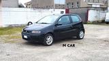 Fiat Punto 1.2i 16V cat 3 porte Sporting - Fiat Punto Sport mit Benzin-Antrieb