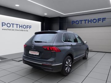 Volkswagen Tiguan - 6