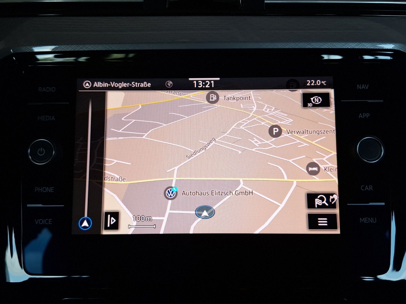 Fahrzeugabbildung Volkswagen Passat Variant TSI Business DSG Matrix Navi ACC