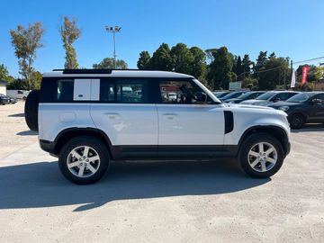 Land-Rover Defender - 4