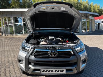 Toyota Hilux - 11