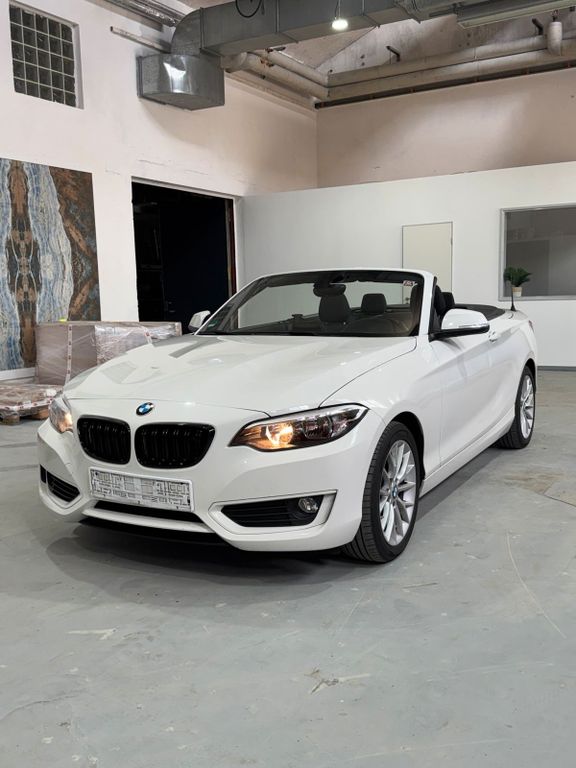 Image of BMW 220