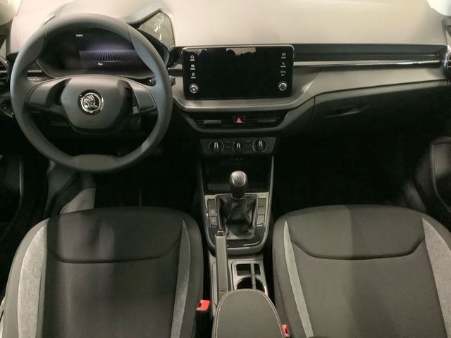 Fabia Essence 1,0 MPI LED, PDC hinten, Bluetooth