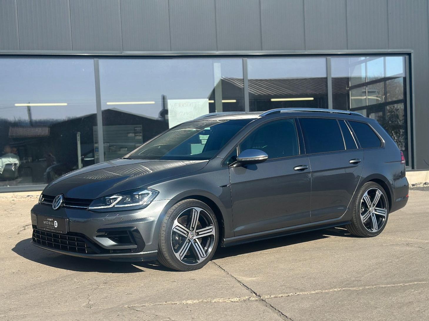 Volkswagen Golf 7 Variant R 4Motion / LED/ DYNAUDIO