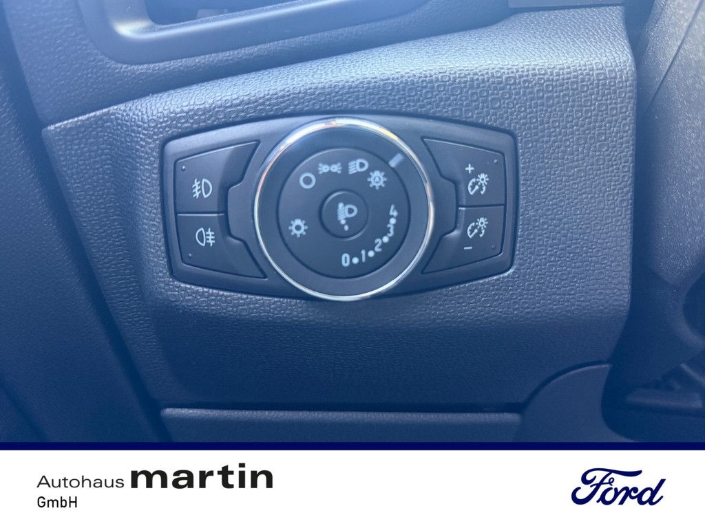 Fahrzeugabbildung Ford EcoSport 1.0 Titanium KAMERA XENON NAVI FACEL.