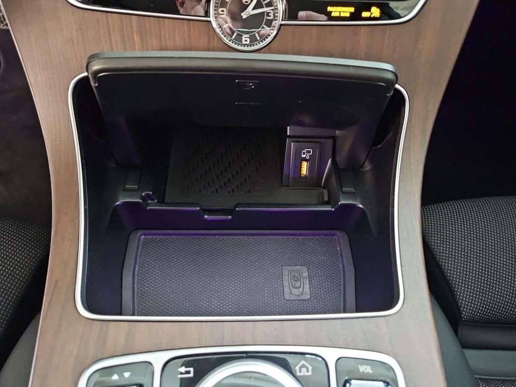 Fahrzeugabbildung Mercedes-Benz C 300 T Luxury ACC HUD LED SHZ Ambie. Navi RDK