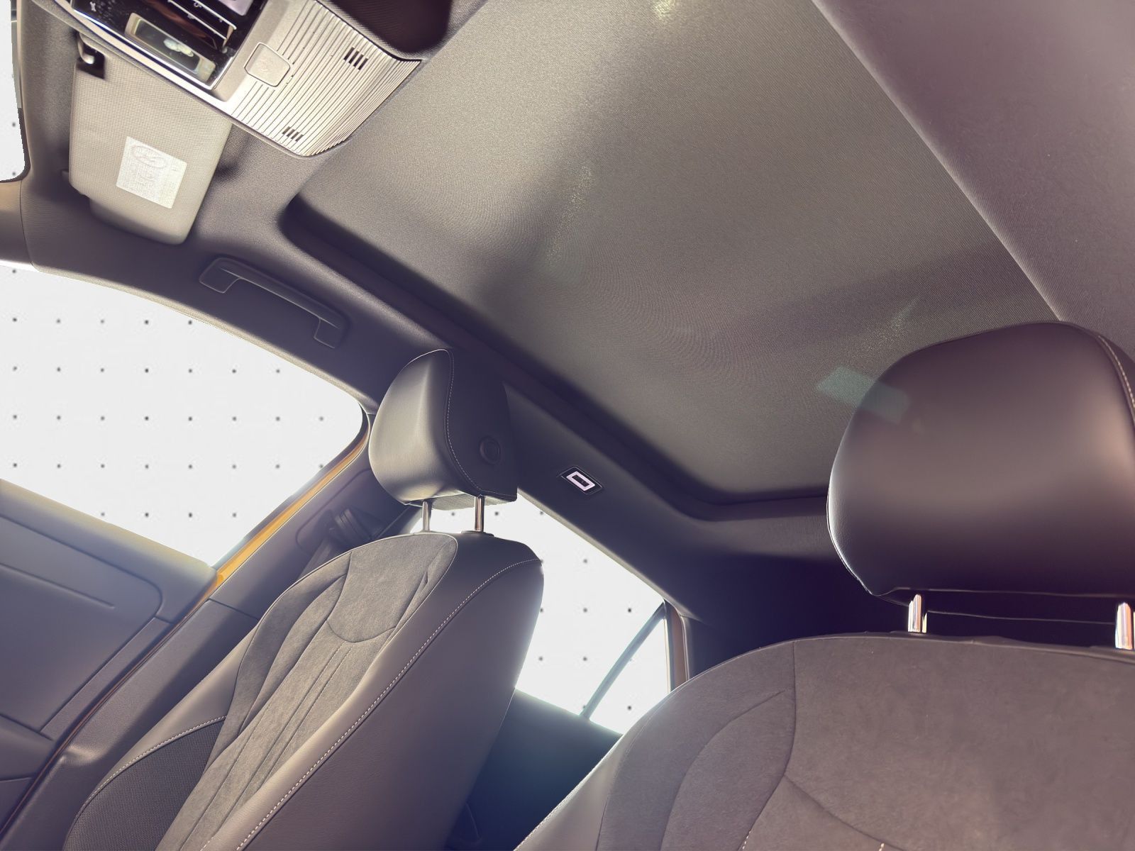 Volkswagen T-Roc - Bild 10