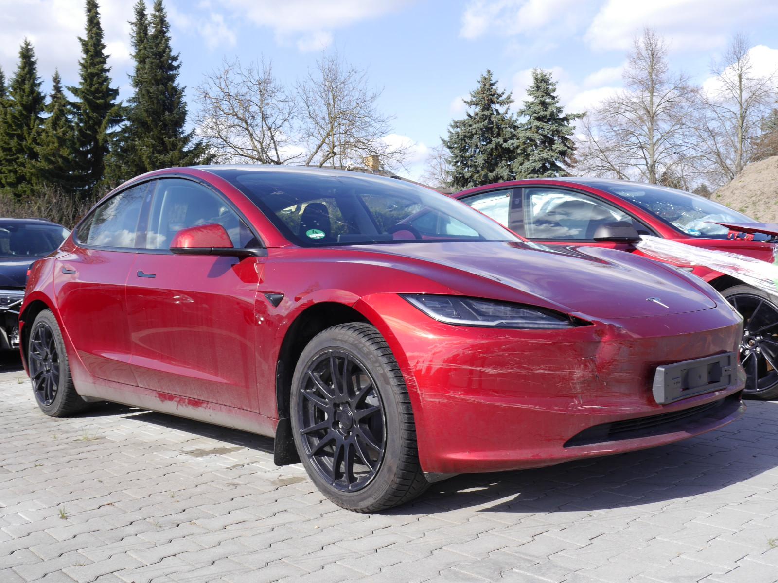 Tesla Model 3 Basis RWD