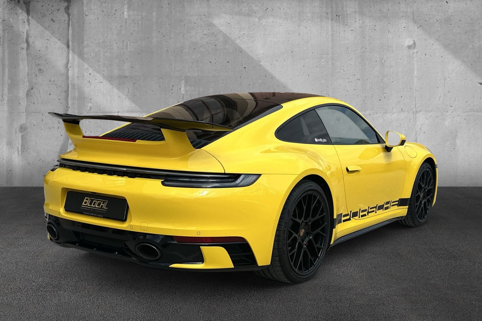 Fahrzeugabbildung Porsche 992 Carrera S*Aerokit*SportDesign*Carbon*Bose