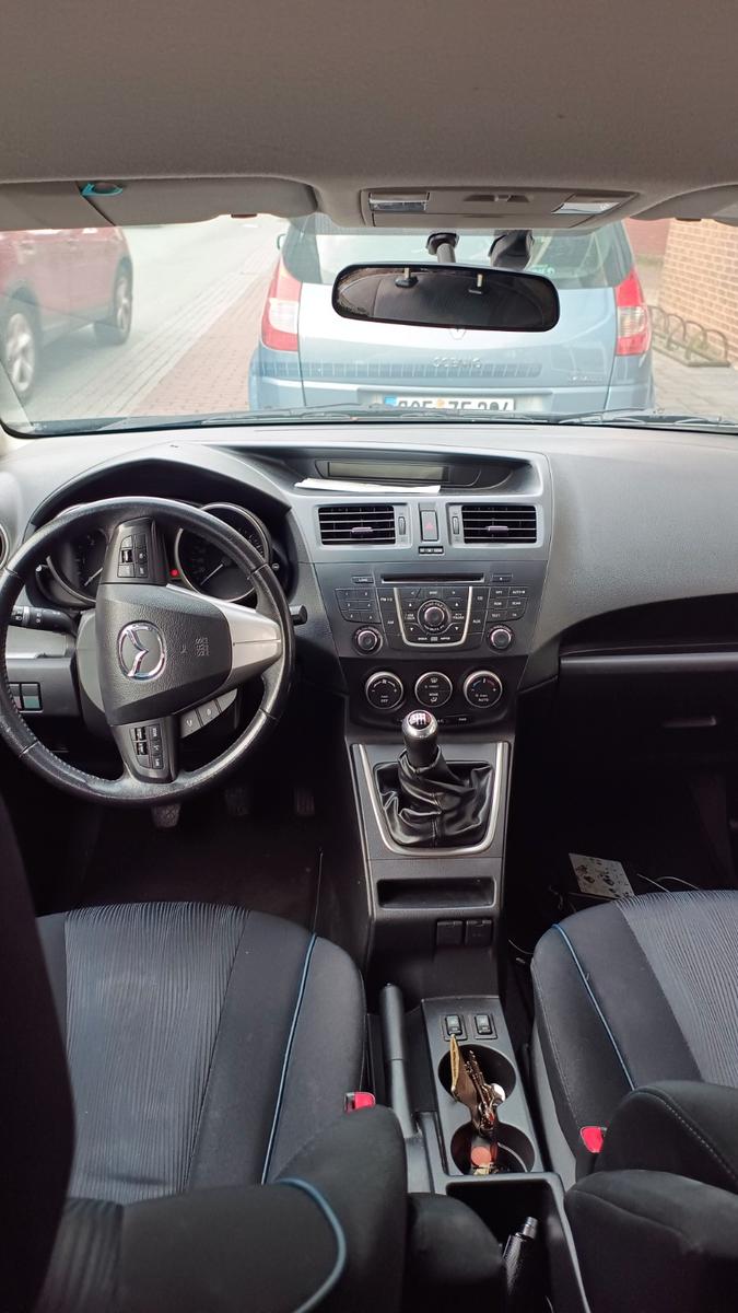 Mazda 5 2011 — engine 1.560 cm³, 116 HP (85kW)