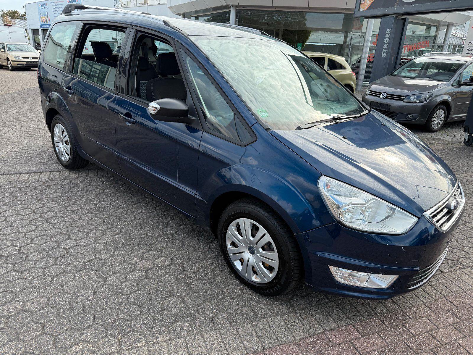 Ford Galaxy 2012 — interior