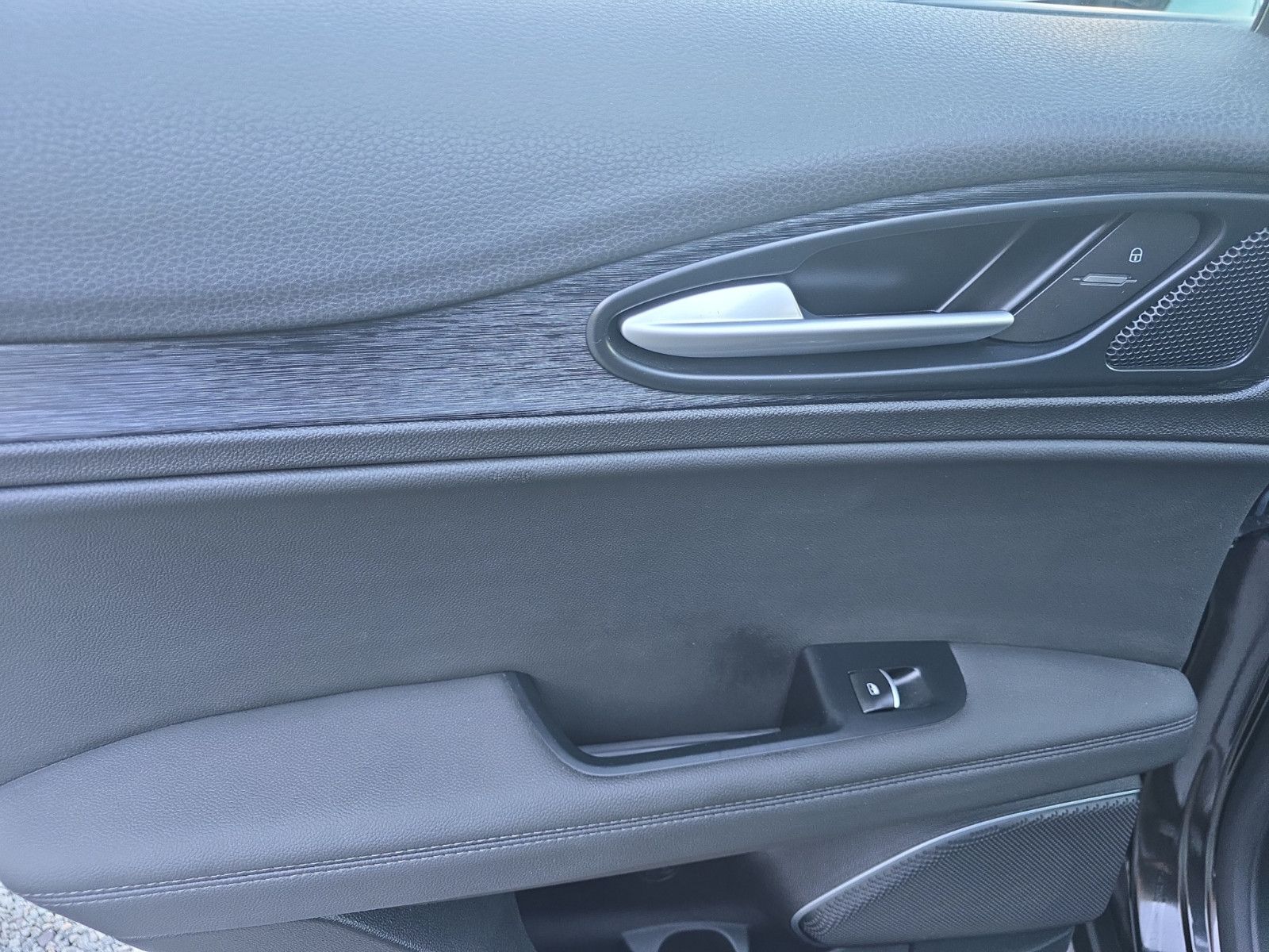 Fahrzeugabbildung Alfa Romeo Stelvio Super Q4 NAVI LEDER AUTOMATIK M+S