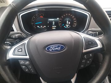 Ford Mondeo - 7