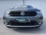 Volkswagen T-Roc 1.5 TSI DSG Sport 156€ m.20% Anz. AHK Navi - Volkswagen T-Roc Sport mit Benzin-Antrieb