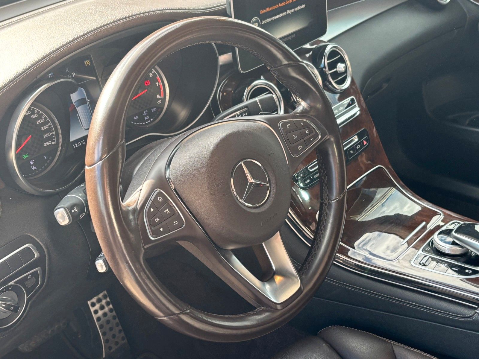 Fahrzeugabbildung Mercedes-Benz GLC 43 AMG *Panorama*Burmester*Kamera*Memory