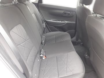 Fahrzeugabbildung Hyundai BAYON 1.0 T-GDI 48V Intro Plus Navi Dachlackieru