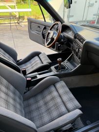 BMW 318 - 9