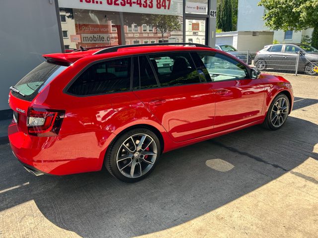 Fahrzeugabbildung Skoda Octavia Combi RS 245+CarPlay+LED+Dig.Cockpit+AHK