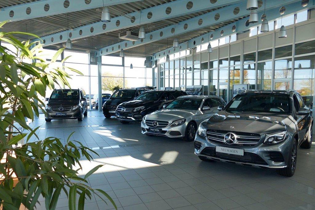 showroom-image-main