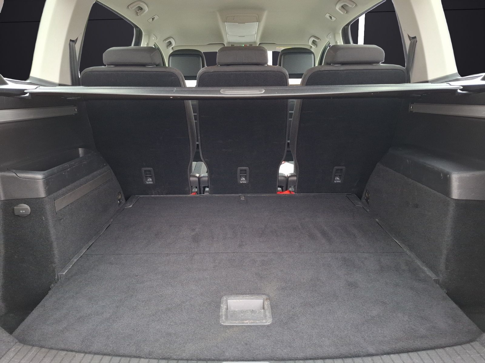 Fahrzeugabbildung Volkswagen Touran TDI Comfortline KLIMA PDC LM SH DAB