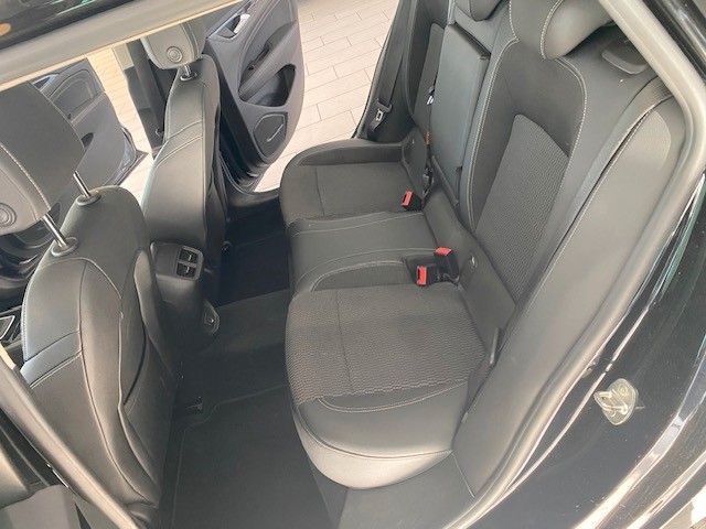 Fahrzeugabbildung Opel Insignia B ST 1.6T DYNAM. NAVI/LED/PANO./KAMERA