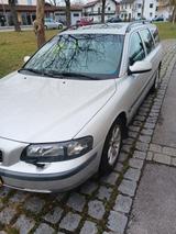 Volvo V70 2.4 T Premium 2hd. durchgeschraubt  - Volvo V70: Premium
