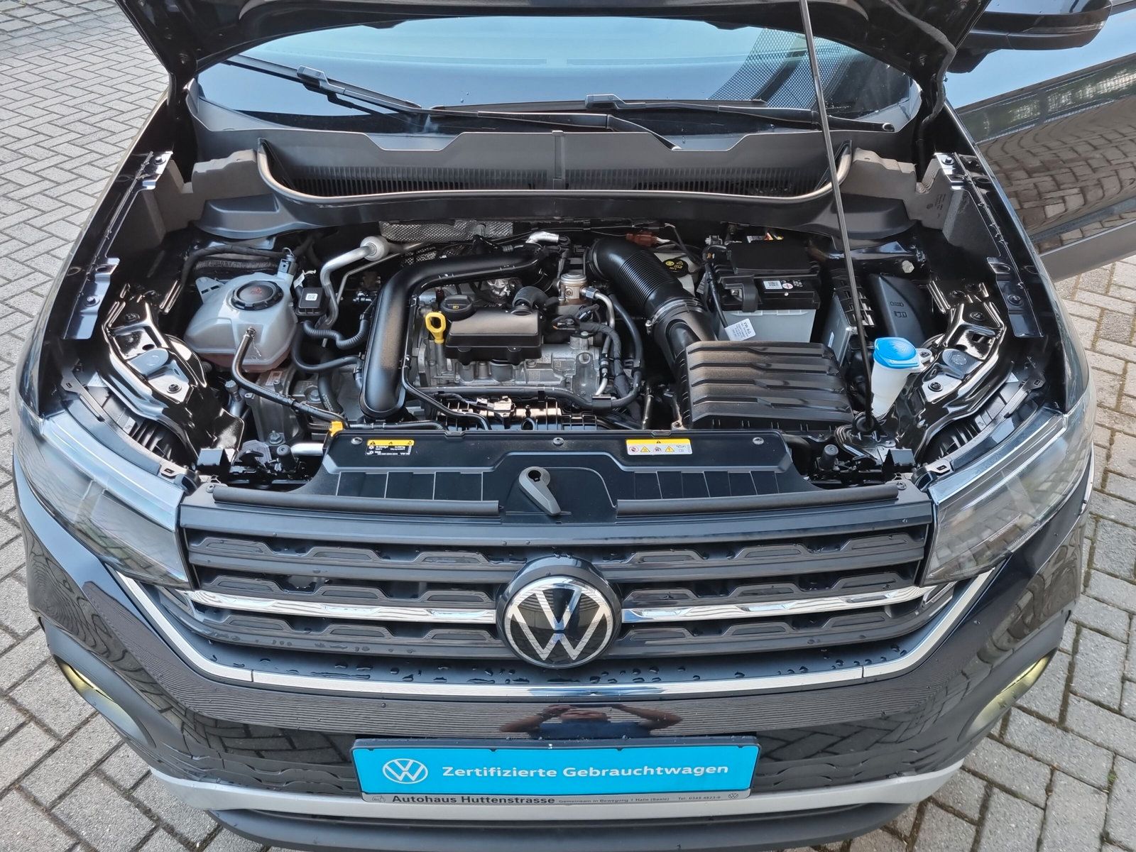 Fahrzeugabbildung Volkswagen T-Cross 1.0 TSI Life KAMERA ACC SHZ