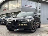 Alfa Romeo Stelvio Super Q4 2,0 Ben 280 Ps Led Acc Kamera - Alfa Romeo Stelvio aus 2021