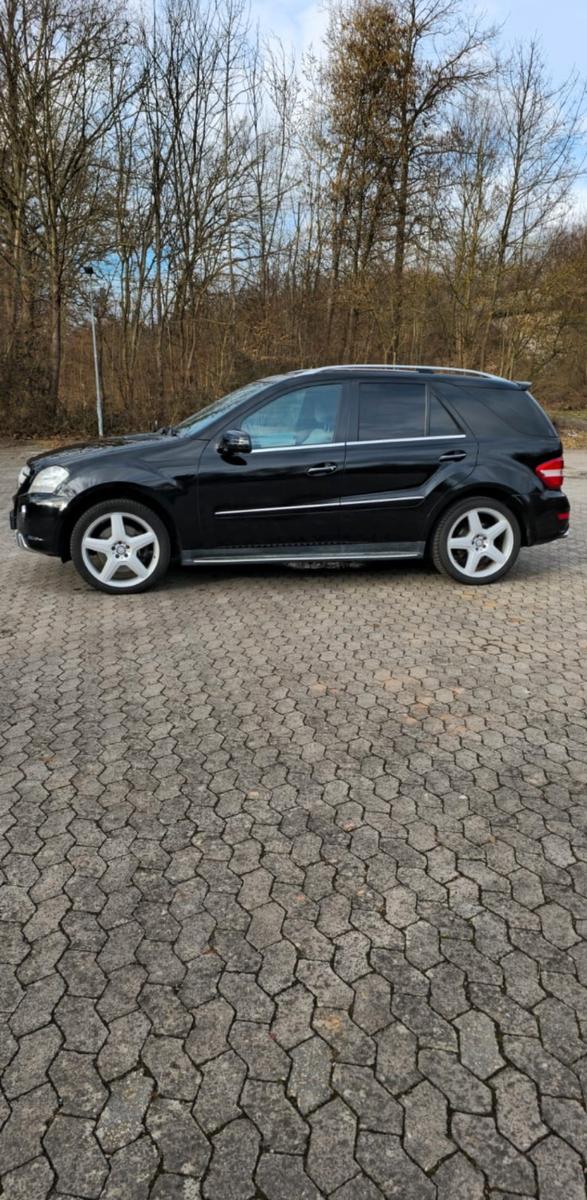 Mercedes-Benz ML 500 4MATIC - AMG Line 