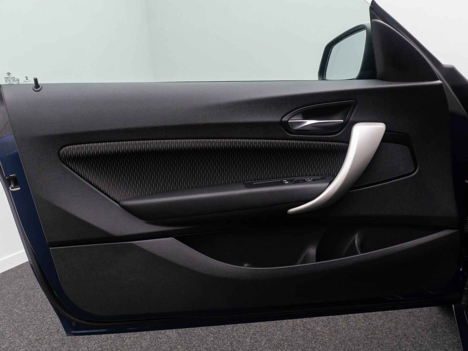 Fahrzeugabbildung BMW 116i Advantage Geschwindigreg PDC Sitzhzng Klima