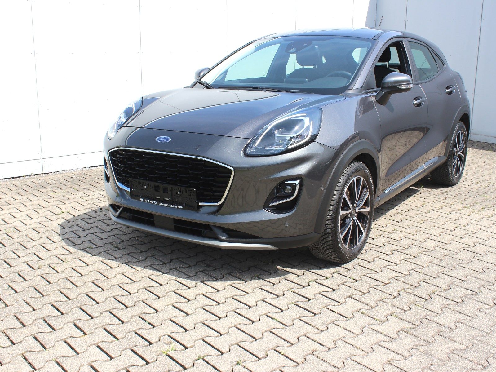 Fahrzeugabbildung Ford Puma Titanium 1,0 EcoBoost Mild Hybrid