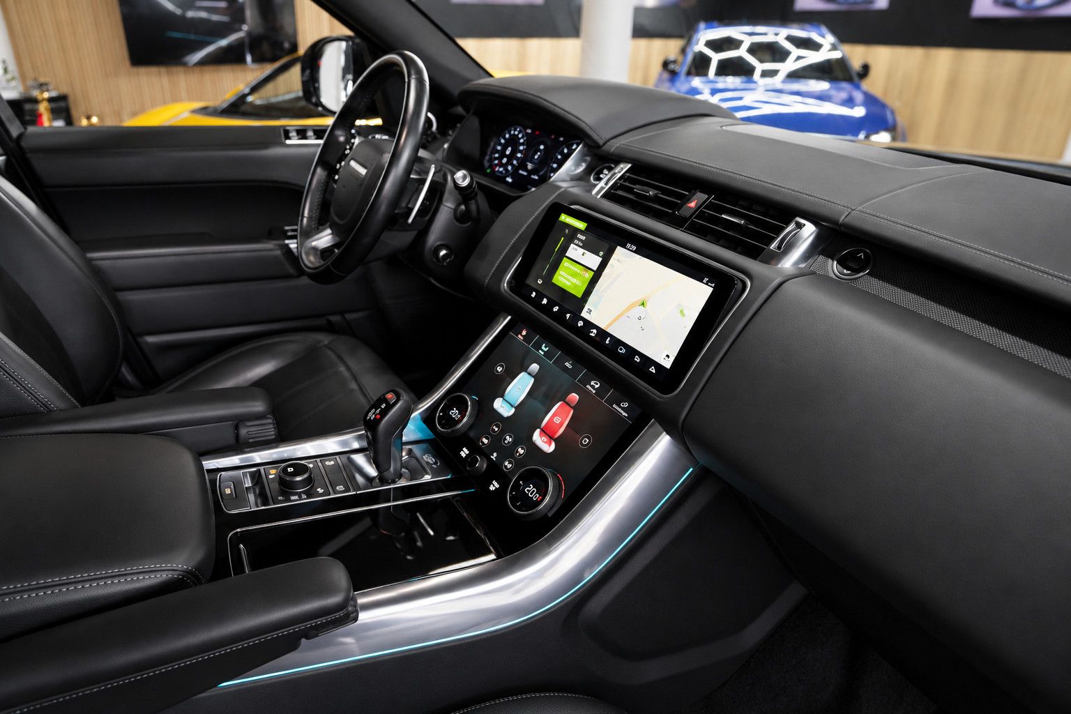 Fahrzeugabbildung Land Rover Range Rover Sport HSE Dynamic *Pano*HUD*Meridian