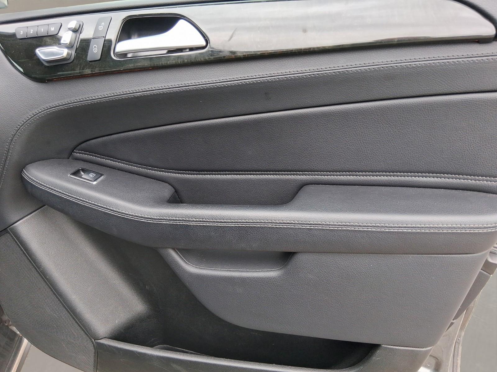 Mercedes-Benz GLE 350d 4Matic*LEDER*NAVI*