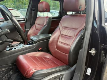 Volkswagen Touareg - 10