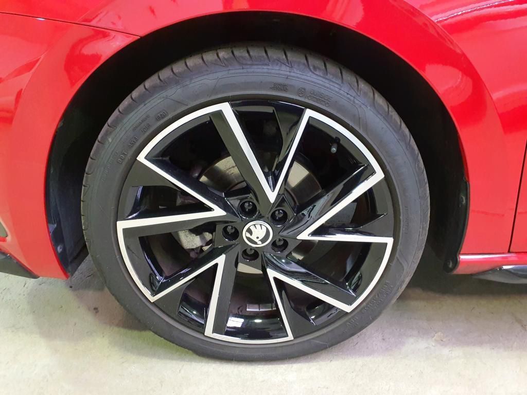 Skoda Scala Monte Carlo 1.5 TSI 110kW Pano*Klima*PDC*S