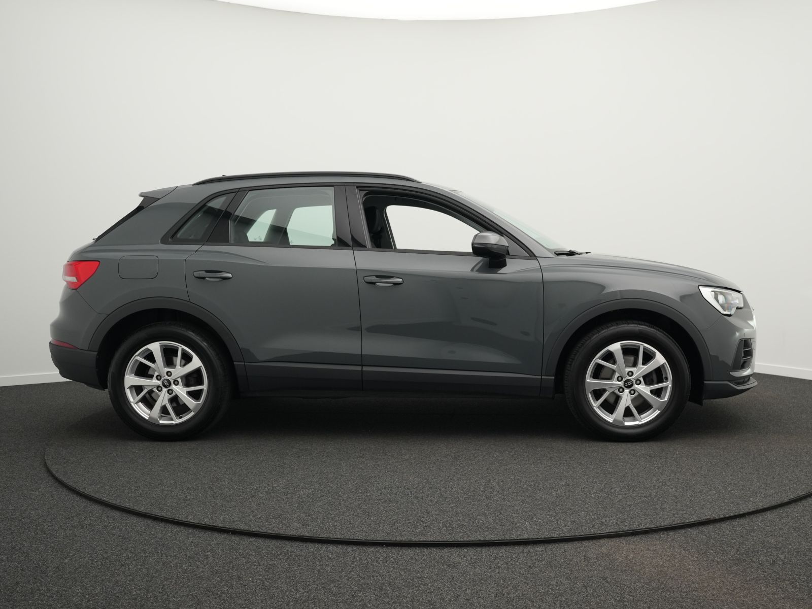 Audi Q3 - Bild 12