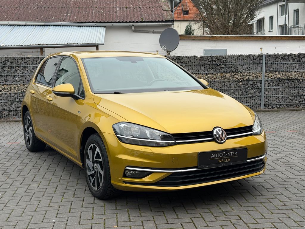 Image of Volkswagen Golf