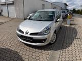 Renault Clio III Exception 1,6*2Hand*Klima*AHK *tüv neue - Renault Clio Exception mit Benzin-Antrieb