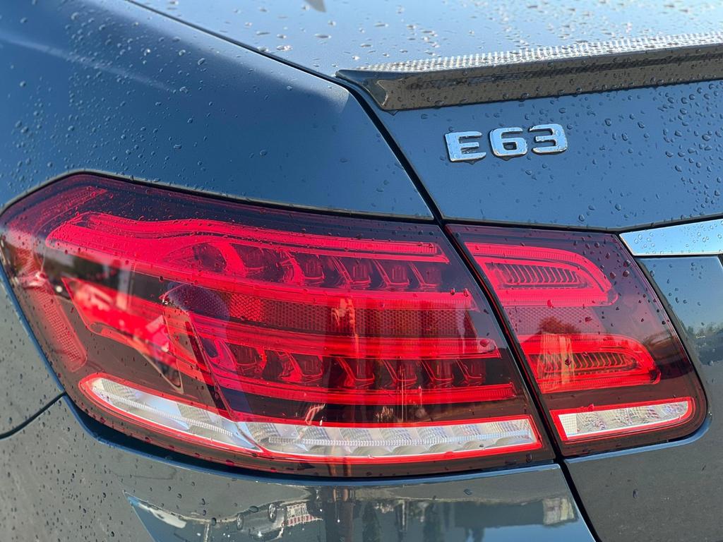 Mercedes-Benz E 63 AMG