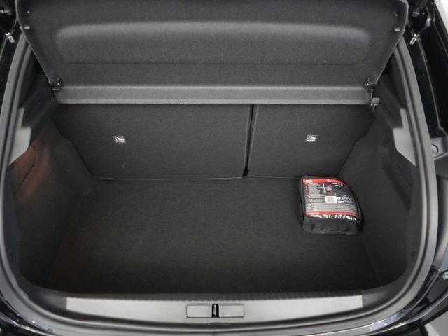 Corsa F FACELIFT GS+LED LICHT+NAVI+RÜCKFAHRKAMER