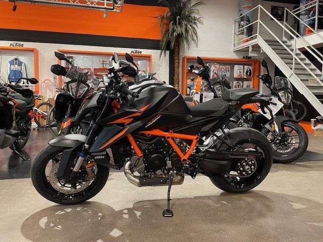 KTM 1390 Super Duke R Evo  MY 24