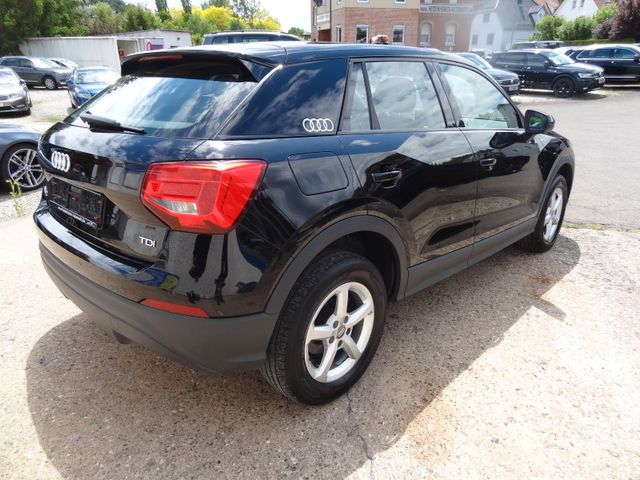 Fahrzeugabbildung Audi Q2 basis/2.Hand/SitzH/AHK/PDC/116PS/